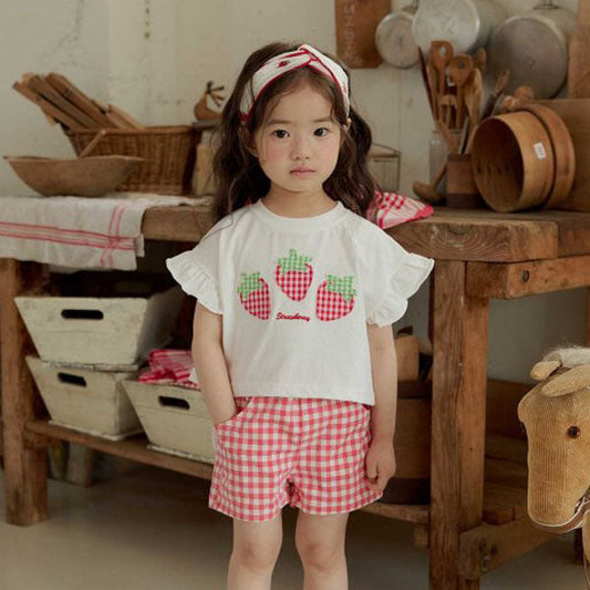 Strawberry Patch Tee Korean toddler t-shirt in ivory made in Korea