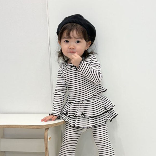 Spring Lover Cropped Tee Korean toddler t-shirt in ivory-black made in Korea