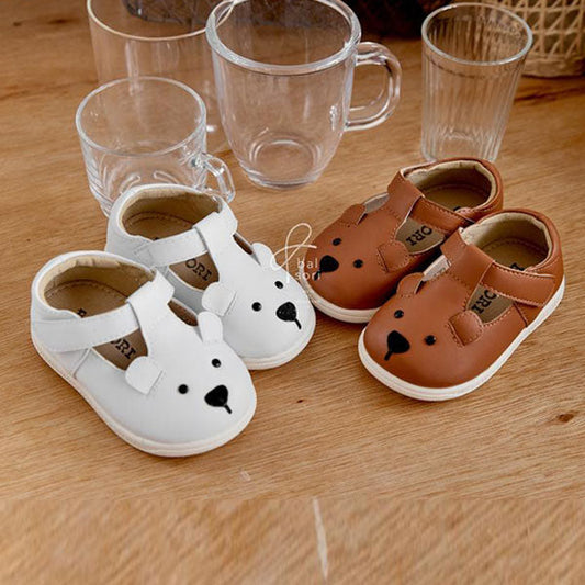 Y860 Teddy Bear Squeaky Shoes Korean infant shoes in white made in Korea