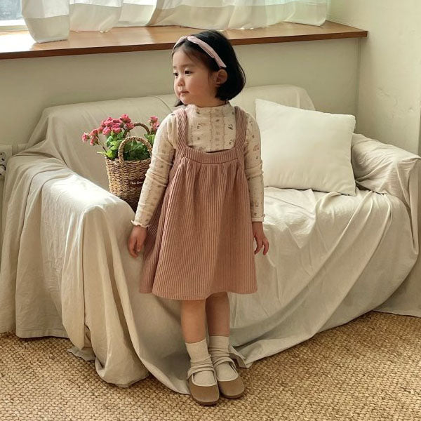 Sweet Mock Neck Tee Korean toddler t-shirt in rabbit ivory made in Korea