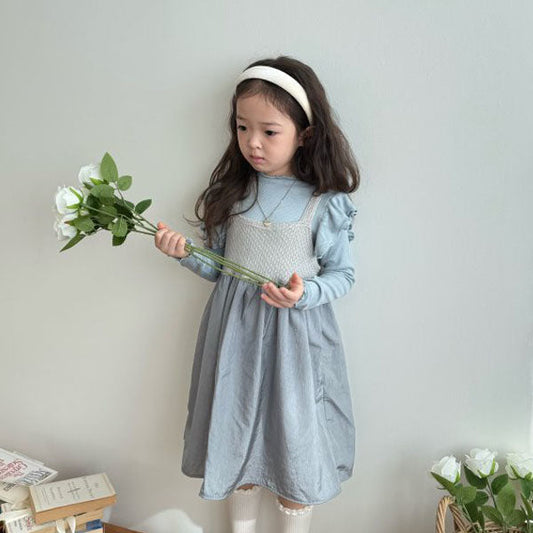 French Flutter Sleeve Tee Korean toddler t-shirt in ivory made in Korea