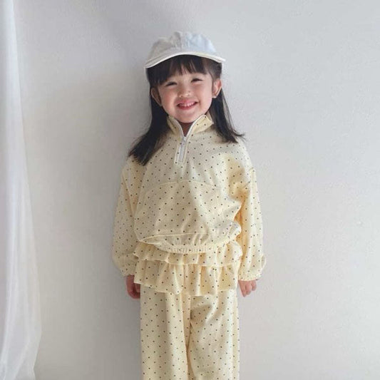 Bongbong Anorak Korean juniors jumper in yellow made in Korea
