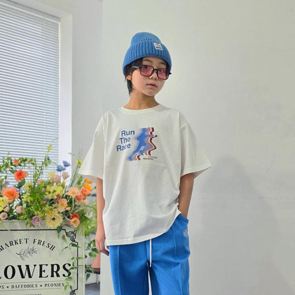 Runner Tee Korean toddler t-shirt in dark gray made in Korea