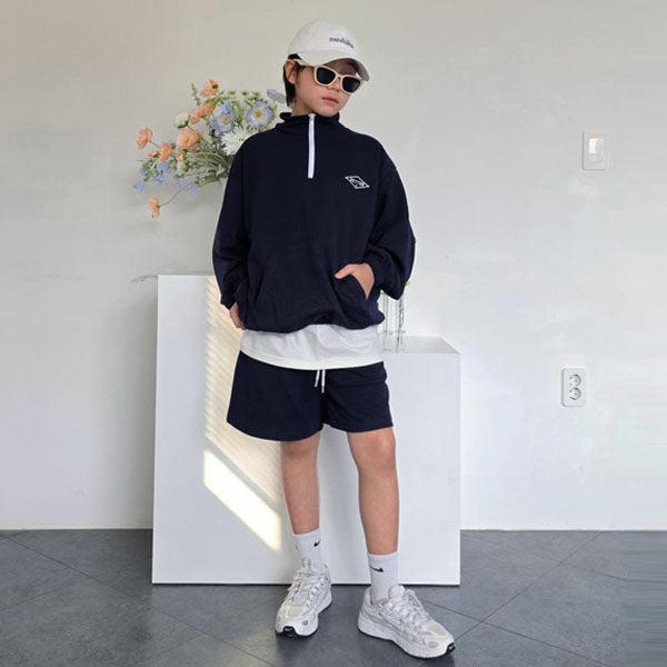 Half Notch Set Korean toddler set in navy made in Korea