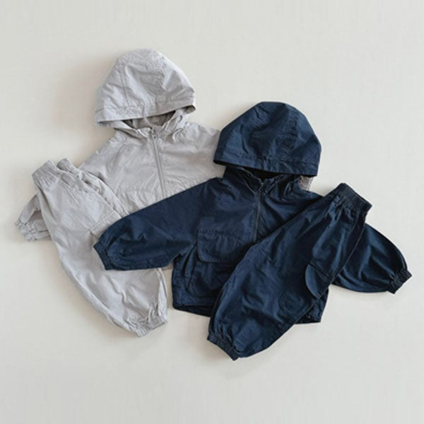 Spring Hoodie Anorak Set Korean toddler set in gray made in Korea
