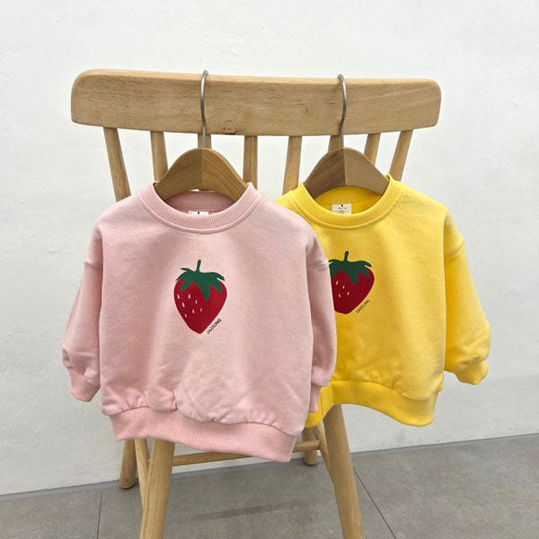 Strawberry Tee Korean toddler t-shirt in pink made in Korea