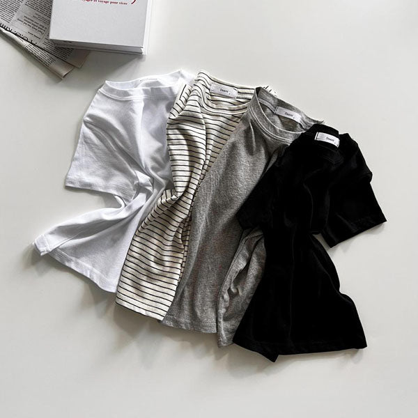 Basic Inner Tee Korean toddler t-shirt in black made in Korea