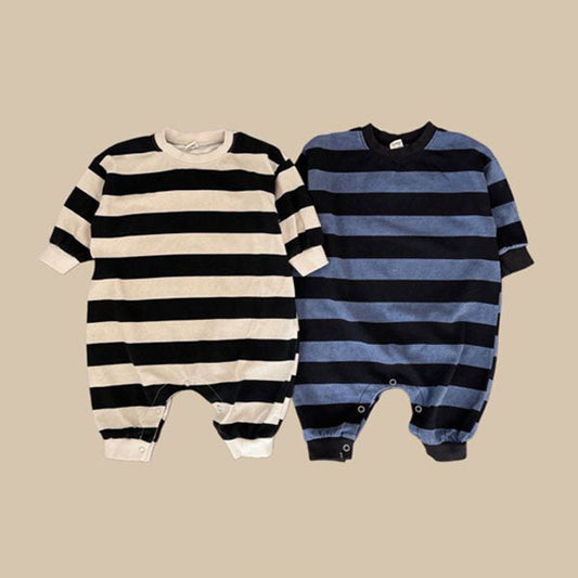 Papillon Bodysuit Korean infant bodysuit in cream made in Korea