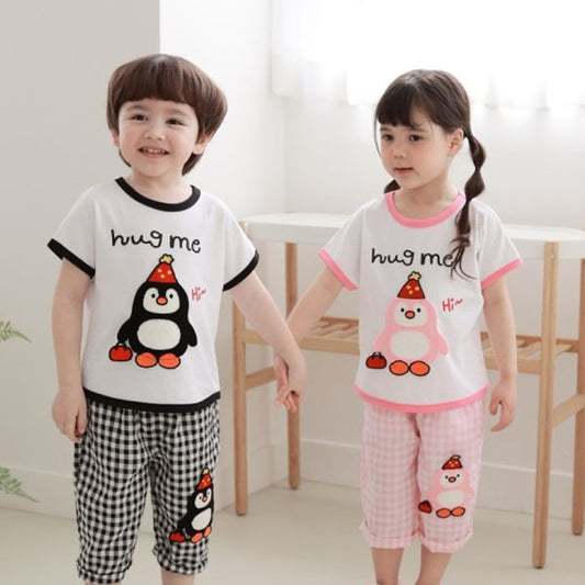 Hug Penguin T-Shirt