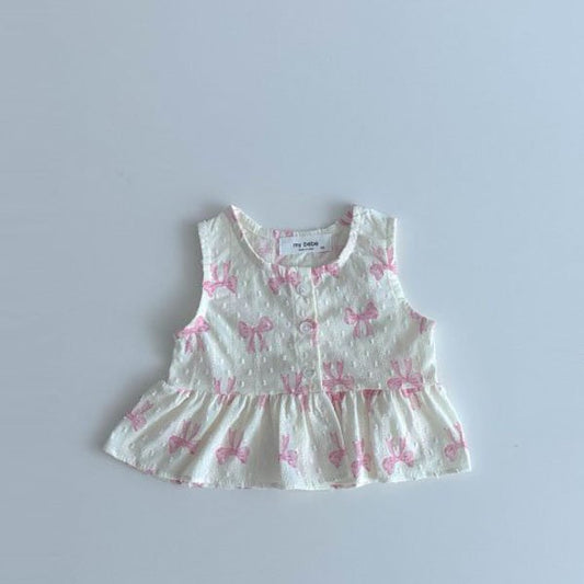 Snowflake Sleeveless Blouse