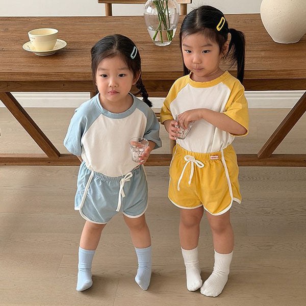 Everyday Set Korean infant set in yellow made in Korea