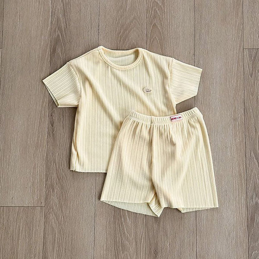 Wide Pleated Set Korean infant set in mint made in Korea