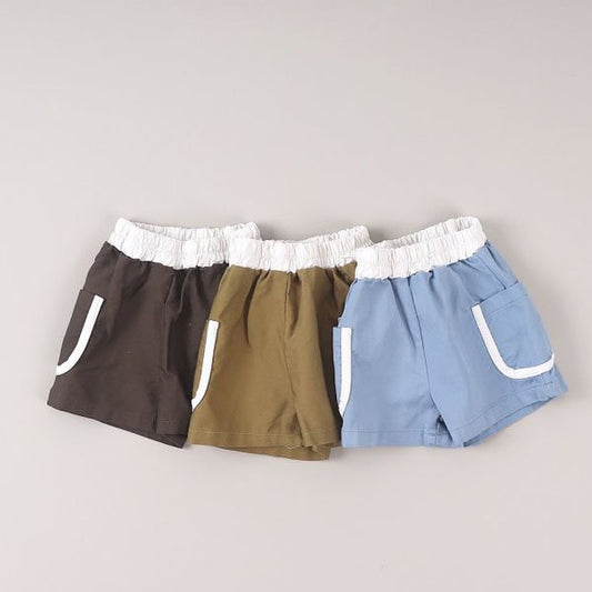 Stretch Line Knee Shorts