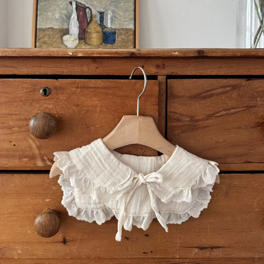 Romantic Cape