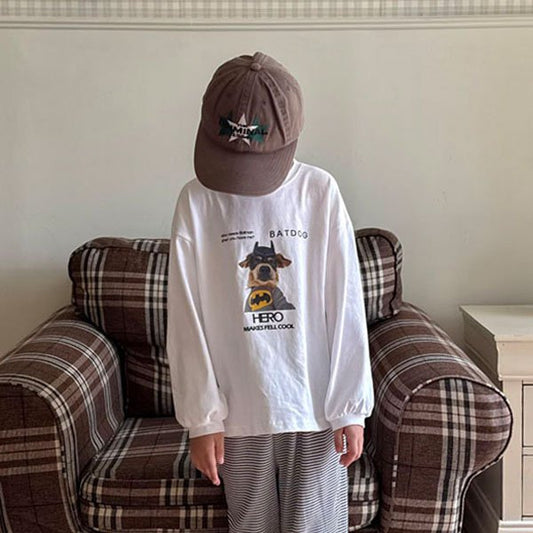 Batmong Tee
