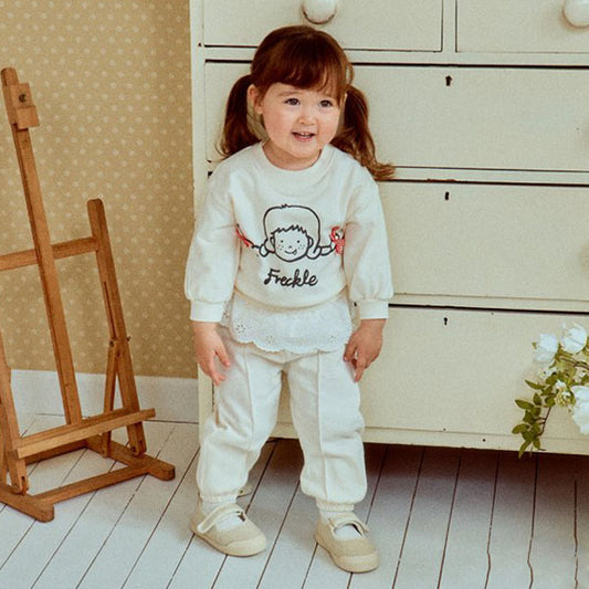 Milk Pintuck Pants