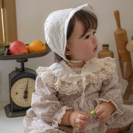 Miel Lace Collar