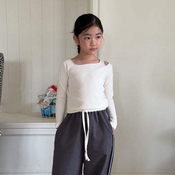 Shoulder Cut-Out Tee