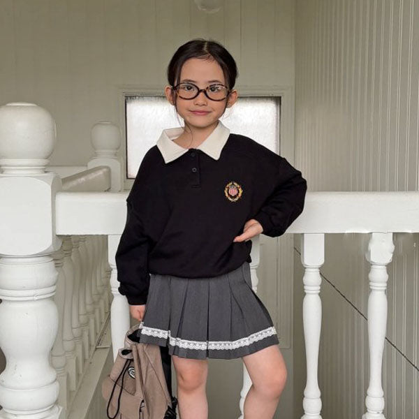 Embroidered Collar Sweatshirt