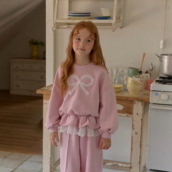 Pearl Lace Sweatshirt