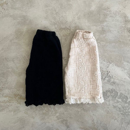 Embroidered Frill Pants