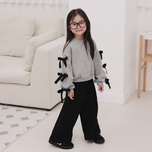 Ribbon Sweatshirt